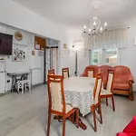 Vikendica Pet Friendly In With Sauna