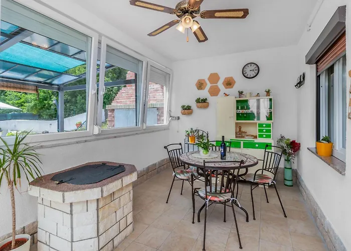 Beautiful In With Sauna *