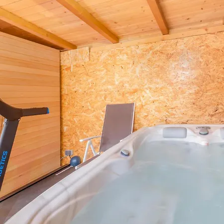 Pet Friendly In With Sauna *